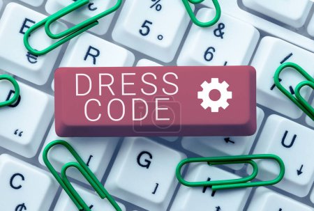 Foto de Escribir mostrando texto Código de vestimenta, Palabra Escrito en una forma aceptada de vestir para una ocasión o grupo en particular - Imagen libre de derechos
