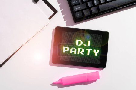 Foto de Text caption presenting Dj Party, Word Written on person who introduces and plays recorded popular music on radio - Imagen libre de derechos