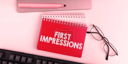 Téléchargez les photos : Sign displaying First Impressions, Internet Concept What a person thinks of you when they first meet you - en image libre de droit