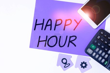Téléchargez les photos : Hand writing sign Happy Hour, Word Written on Spending time for activities that makes you relax for a while - en image libre de droit