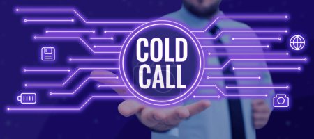 Foto de Conceptual caption Cold Call, Conceptual photo Unsolicited call made by someone trying to sell goods or services - Imagen libre de derechos