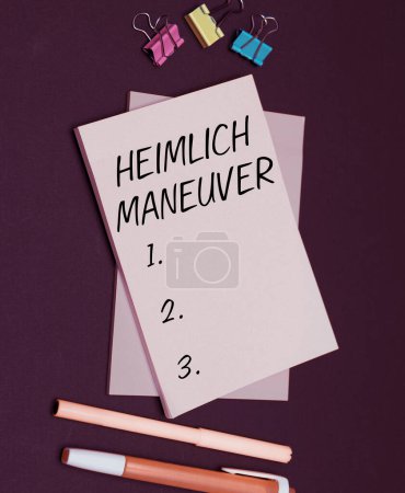 Foto de Exhibición conceptual Maniobra de Heimlich, palabra escrita en la aplicación de la presión ascendente en caso de asfixia - Imagen libre de derechos