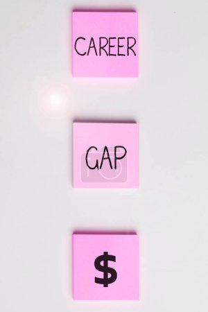 Foto de Text showing inspiration Career Gap, Business idea A scene where in you stop working by your profession for a while - Imagen libre de derechos