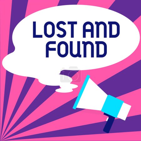 Téléchargez les photos : Texte manuscrit Lost And Found, Internet Concept Lieu où vous pouvez trouver des choses oubliées Service de recherche - en image libre de droit