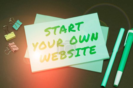 Foto de Handwriting text Start Your Own Website, Business concept serve as Extension of a Business Card a Personal Site - Imagen libre de derechos