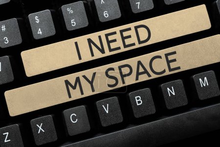 Téléchargez les photos : Légende conceptuelle I Need My Space, Concept meaning me donne un peu d'intimité à la recherche d'être seul pendant un certain temps - en image libre de droit