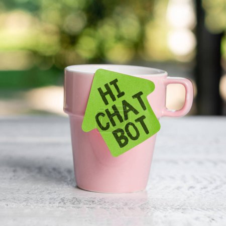 Foto de Texto de escritura Hola Chat Bot, Concepto que significa Saludo a la máquina robot que responde a un mensaje enviado - Imagen libre de derechos