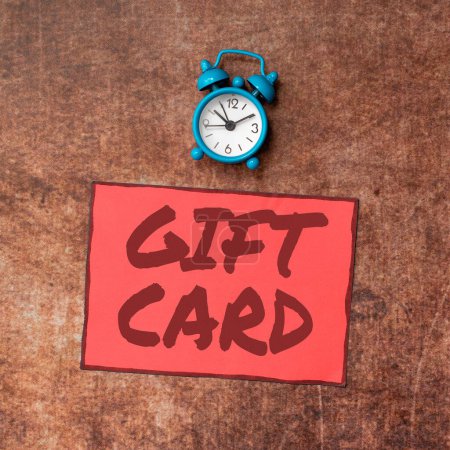Foto de Texto que muestra inspiración Gift Card, Concepto de negocio Un regalo generalmente hecho de papel que contiene su mensaje - Imagen libre de derechos