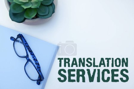 Foto de Text sign showing Translation Services, Business idea organization that provide people to translate speech - Imagen libre de derechos