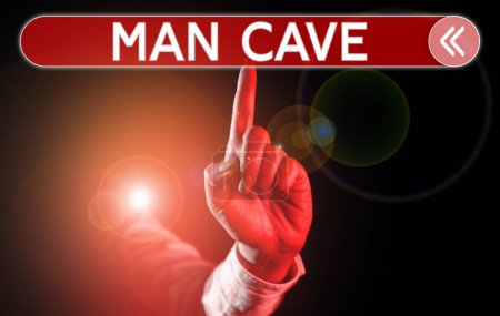 Foto de Escribir mostrando texto Hombre Cueva, Idea de negocio una habitación, espacio o área de una vivienda reservada para una persona masculina - Imagen libre de derechos