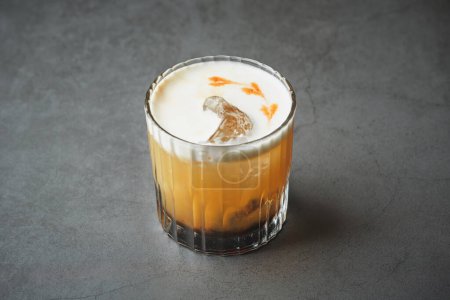 Téléchargez les photos : Cocktail New York Sour, gros plan - en image libre de droit