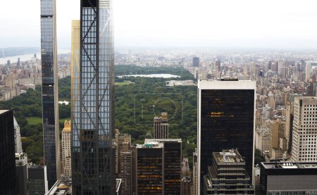 Téléchargez les photos : Skyline de Manhattan à partir de Top of the Rock. Central Park. New York, États-Unis - en image libre de droit