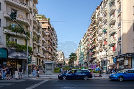 Photo for Thessaloniki, Greece - September 22, 2023 : View of a taxi stand at the Navarinou Area and the old city of Thessaloniki in the background - Royalty Free Image