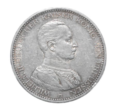 Wilhelm II Deutscher Kaiser Konig Von Preussen Buste du roi droit 1913 Deutsches Reich 5 funf Mark pièce authentique, face antérieure isolée sur fond blanc