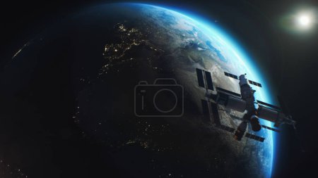 Téléchargez les photos : Illustration Graphiques de mouvement 3D du globe terrestre tournant dans l'espace. Satellite ou ISS vole en orbite planétaire. Vue sur les villes nocturnes lumières de l'espace. Transition jour-nuit. Découverte et - en image libre de droit