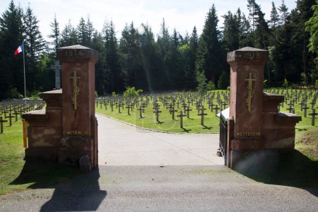 Foto de Cementerio militar de la Primera Guerra Mundial en Francia - Imagen libre de derechos