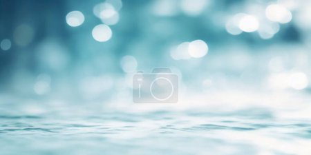 Téléchargez les photos : Beau fond bleu naturel flou avec des reflets sur l'eau. Le concept de vacances d'été en mer. - en image libre de droit