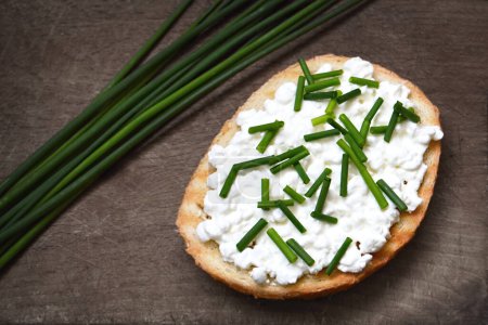 Cottage cheese and chives on toast