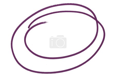Pinceau rond violet foncé isolé sur fond blanc.