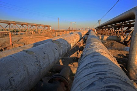 Oilfield equipment and pipeline