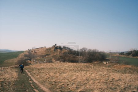 Téléchargez les photos : Chemin vers Devils wall, Teufelsmauer, Saxe Anhalt, Allemagne - en image libre de droit