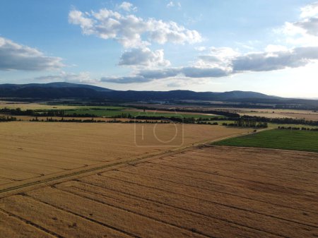 Foto de Vista aérea de un hermoso paisaje rural. - Imagen libre de derechos