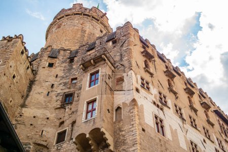 Téléchargez les photos : Vue du château de Buonconsiglio à Trente, Trentin Haut Adige, Italie - en image libre de droit