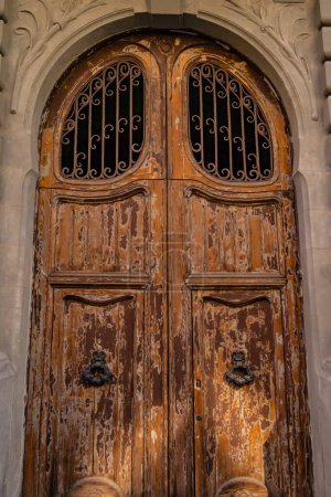 Foto de Vista de una antigua puerta Art Nouveau - Imagen libre de derechos