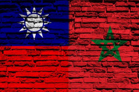 Téléchargez les photos : Contexte avec drapeau de Taïwan et du Maroc sur le mur de briques - en image libre de droit