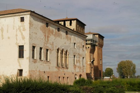 Téléchargez les photos : Vue de la ville de Mantoue, Lombardie, Italie - en image libre de droit