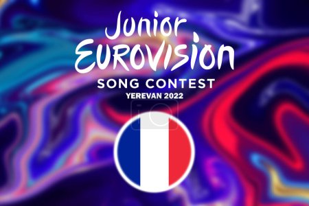 Foto de Junior Eurovision 2022, Armenio Junior Eurovisión en Ereván, Participante de Francia fondo Eurovisión con bandera de Francia. - Imagen libre de derechos