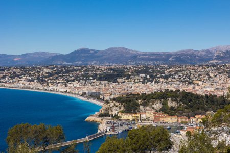 Téléchargez les photos : Panorama de la Baie des Anges à Nice depuis le Mont Boron - en image libre de droit