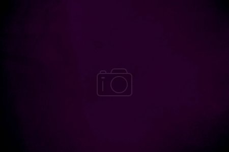 Téléchargez les photos : Gradient  dark purple velvet fabric texture used as background. Violet color panne fabric background of soft and smooth textile material. crushed velvet .luxury magenta tone for silk. - en image libre de droit