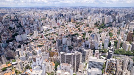 Luftaufnahme der Stadt Sao Paulo, SP, Brasilien. Bela Vista Nachbarschaft, im Stadtzentrum.