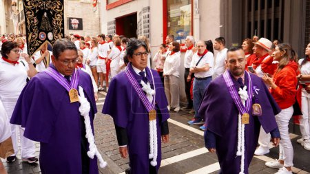 Téléchargez les photos : Procession de San Fermin.Pampelune Navarre. Espagne7 juillet 2023année - en image libre de droit