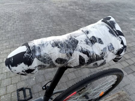 bicycle seat wrapped in cushion for softness