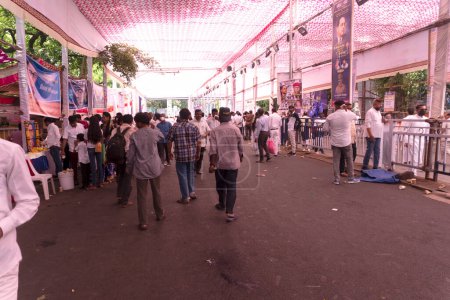 Téléchargez les photos : Rue de la ville avant les élections en Inde - en image libre de droit
