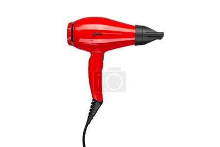 Professioneller roter Haartrockner mit Düse. Salon business tool. Vereinzelt auf weißem Hintergrund. Datei enthält Schnittpfad