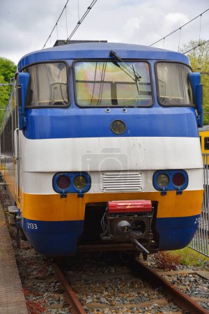 Foto de Utrecht, Países Bajos. Mayo de 2023. Viejos trenes holandeses en el Museo del Ferrocarril en Utrecht. Foto de alta calidad - Imagen libre de derechos