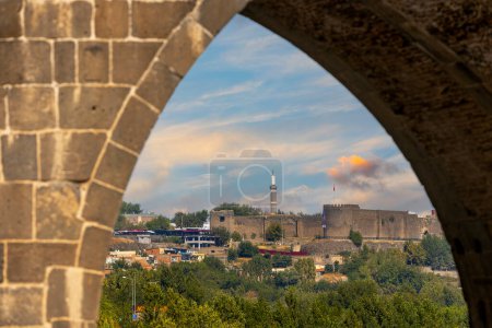 Photo for Vertical view of the wall of Diyarbakir (Diyarbakir surlari in Turkish) - Royalty Free Image