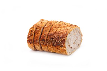 Téléchargez les photos : Pain de seigle sans gluten isolé sur fond blanc. Boulangerie saine, pâtisserie, pain - en image libre de droit