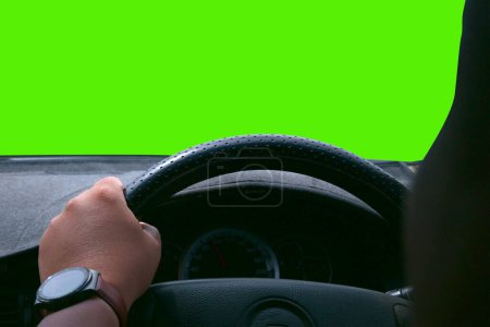 Téléchargez les photos : Conduire une voiture au volant - en image libre de droit