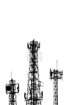 Téléchargez les photos : Tours de télécommunication isolées sur fond blanc - en image libre de droit