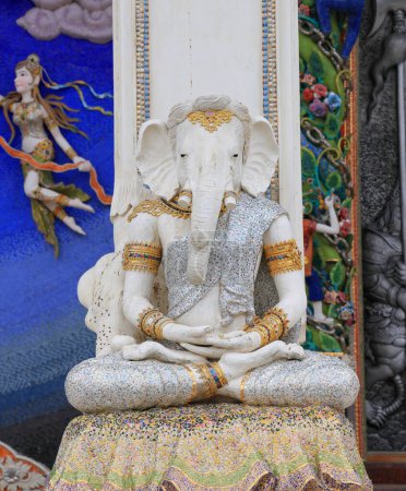 Photo for Ganesha, Ganapati, Vinayaka, or Pillaiyar Hindu God, goddess, Art sculpture statues. - Royalty Free Image