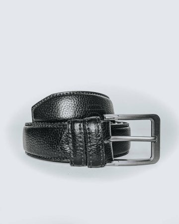 Men's Brown leather belt, This high-resolution photo features a men's black leather belt, a staple accessory in any wardrobe. Crafted with precision, the belt showcases premium quality