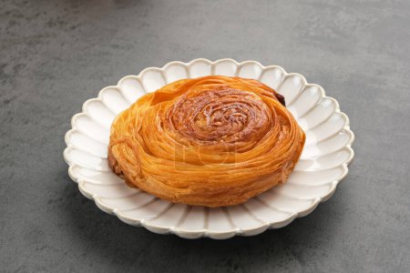 Kouign Amann, pastry with a layer of sweet caramel with a crunchy texture
