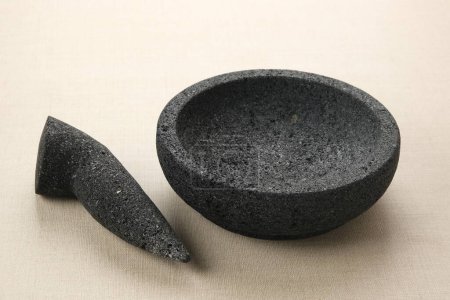Cobek Batu oder Mörser und Stößel, Steinhandwerk