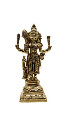 antike Figur des hinduistischen Kriegsgottes Subramanya, Sohn des Herrschers Shiva mit seinem Tier, ein Pfau isoliert auf weißem Hintergrund
