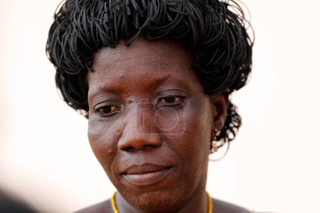 Téléchargez les photos : Une Africaine. Datcha-Attikpaye. Togo. - en image libre de droit
