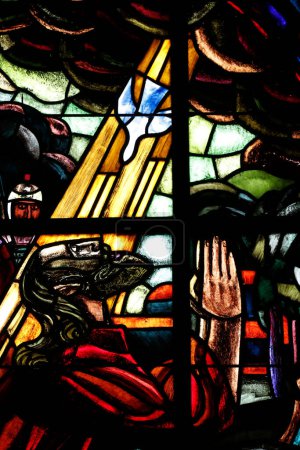 Foto de Catedral de Notre Dame de Lausana. Vidriera. Jesús orando en el jardín de Getsemaní después de la Última Cena. Suiza. - Imagen libre de derechos